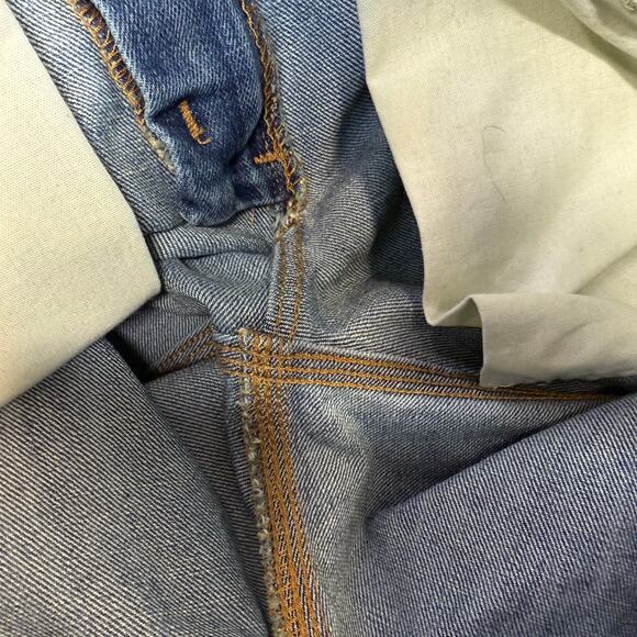 Carhartt Jeans Men's 32x33 Blue Straight Leg Work Wear Classic Fit Rugged - Picture 6 of 12